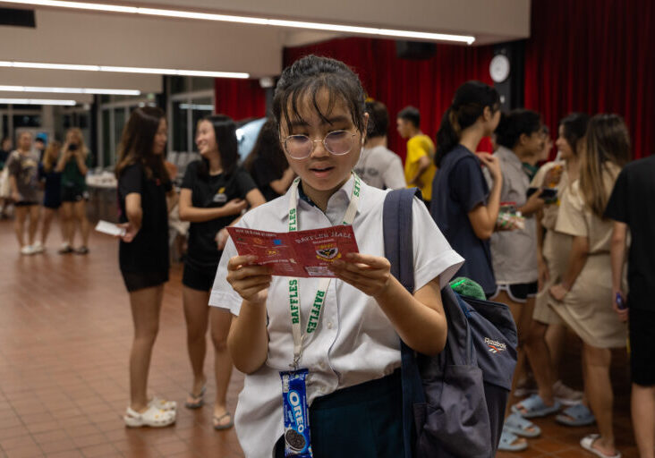 claudia-6055684c5794e3053243389b0ba19944f7e17d